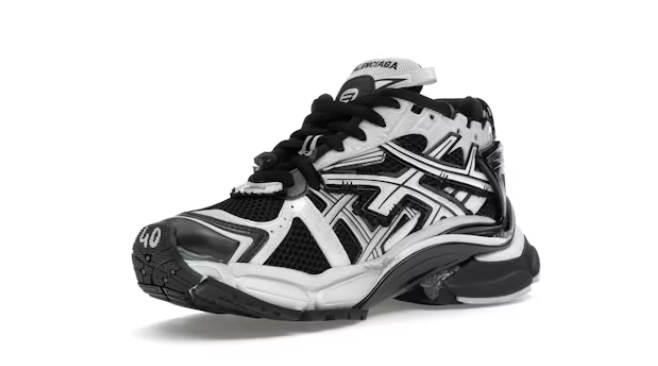 BA Runner White Black White