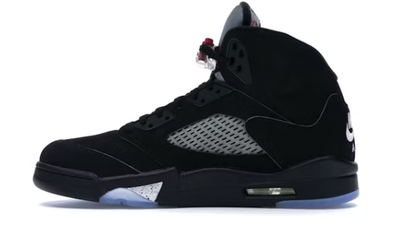 Jordan 5 Retro “Black Metallic” (2016)