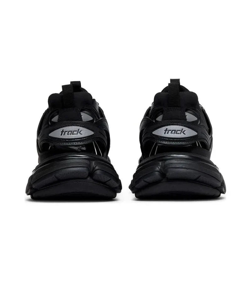 BA Track 'Black'