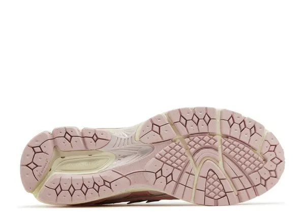 NB 19O6 Lunar New Year - Shell Pink