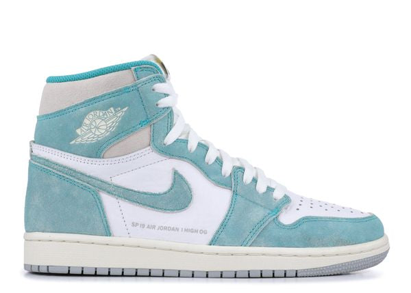 Jordan 1 Retro High OG 'Turbo Green' – маратонки с бели и избледнели сини велурени акценти, страничен изглед
