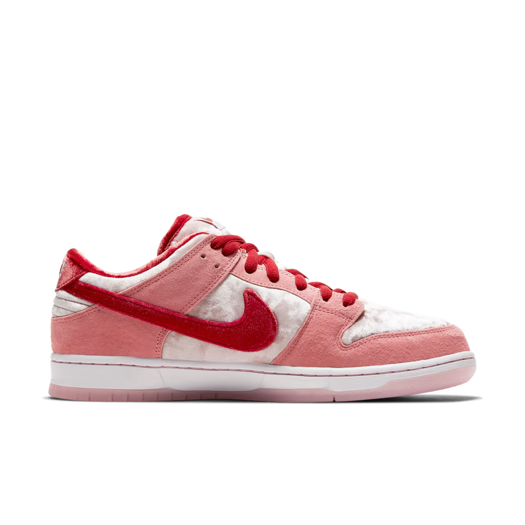 Nike SB Dunk Low "StrangeLove"
