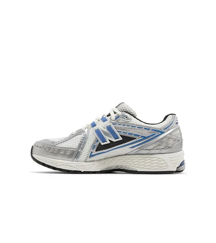 NB 19O6 Silver Blue Agate