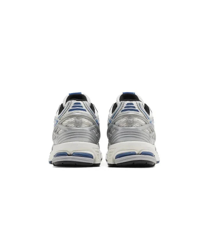 NB 19O6 Silver Blue Agate
