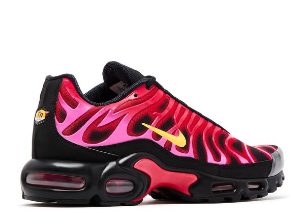 Nike Supreme x Air Max Plus TN 'University Red'