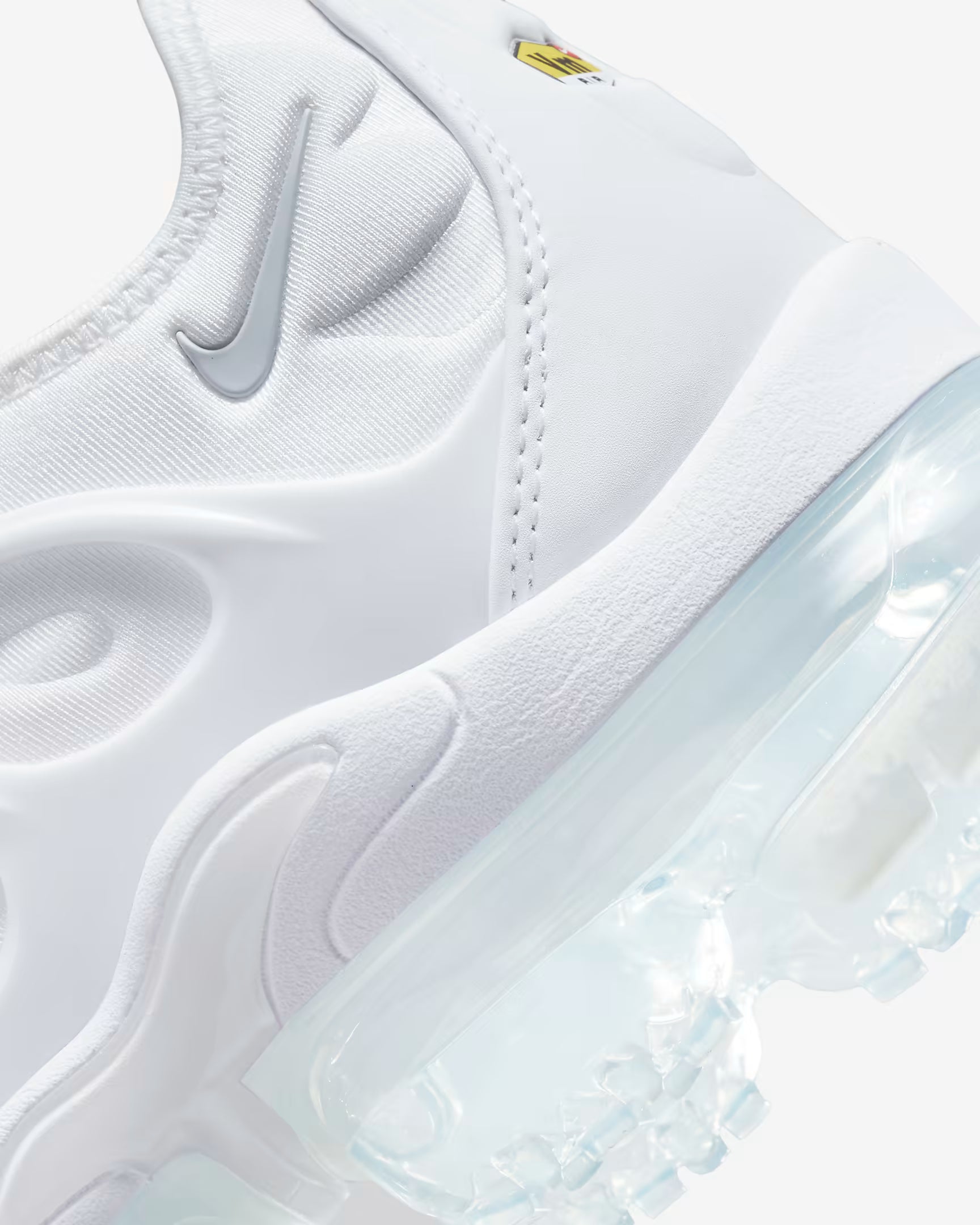 Nike Air VaporMax Plus Triple White